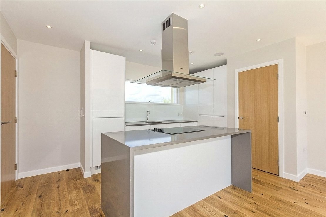 http://cdn.jonathanarron.com/property_image.1110cm740.v1/for-sale/Amberley-Waterfront-Amberley-Road-London-W9/182/182_1aa0b1419b47346ce72990c3d2f1e999.jpg