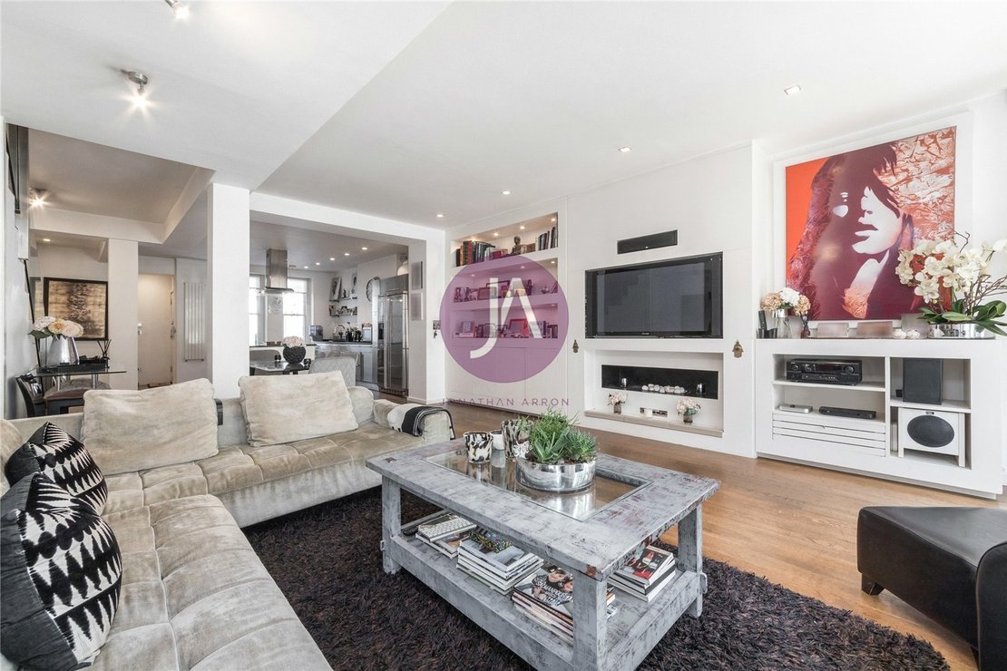 3 bedroom Maisonette for sale in Elgin Avenue-view12