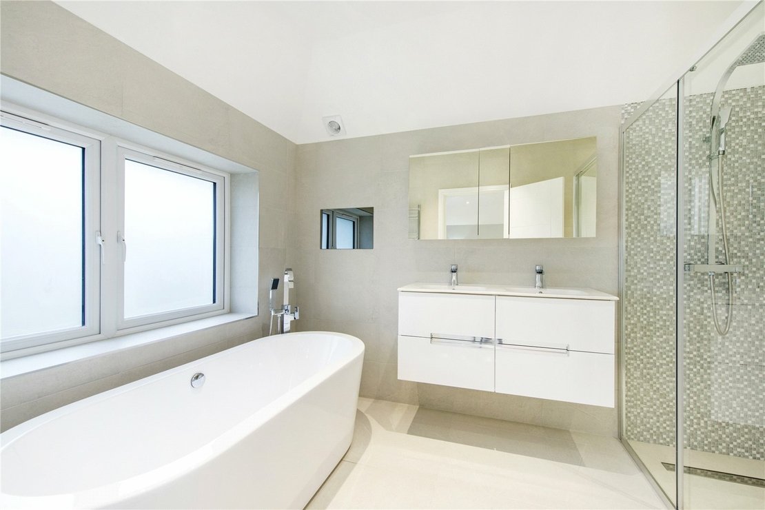 5 bedroom House for sale in Gate End-view5