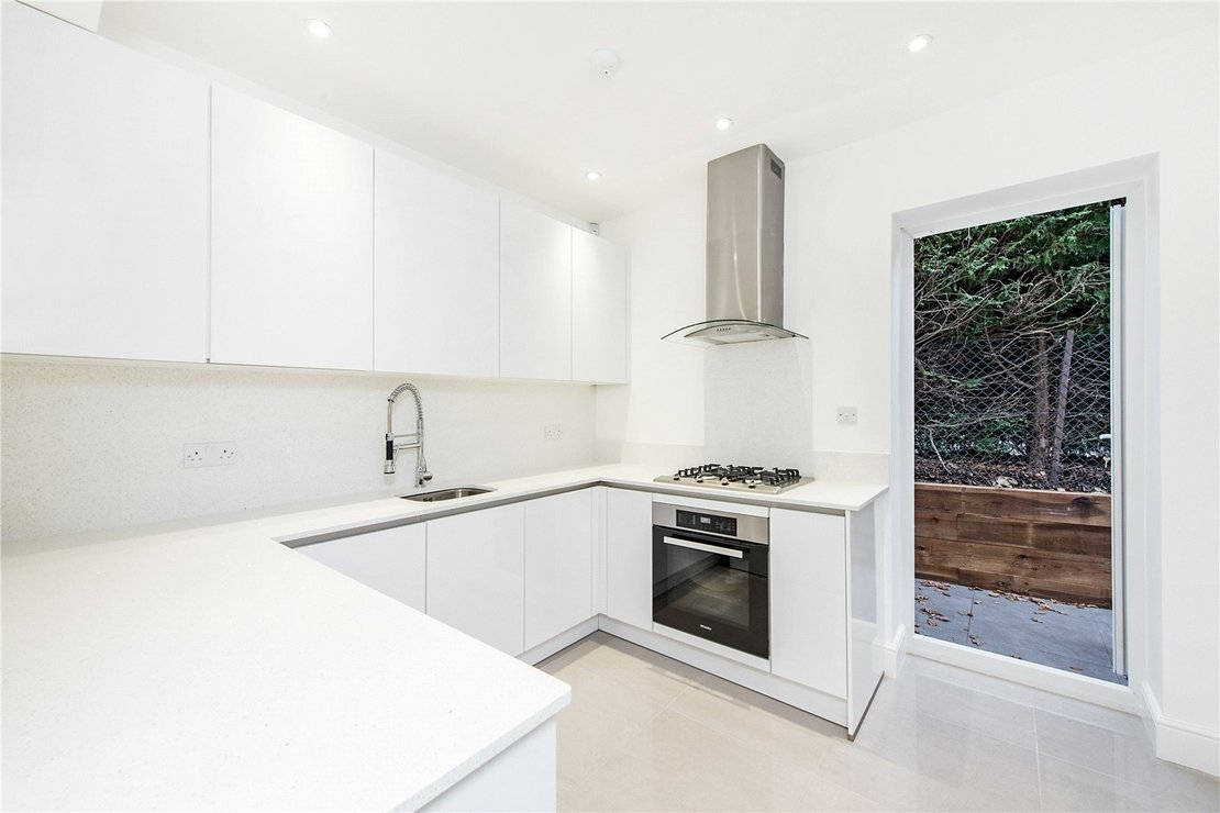 5 bedroom House for sale in Gate End-view11
