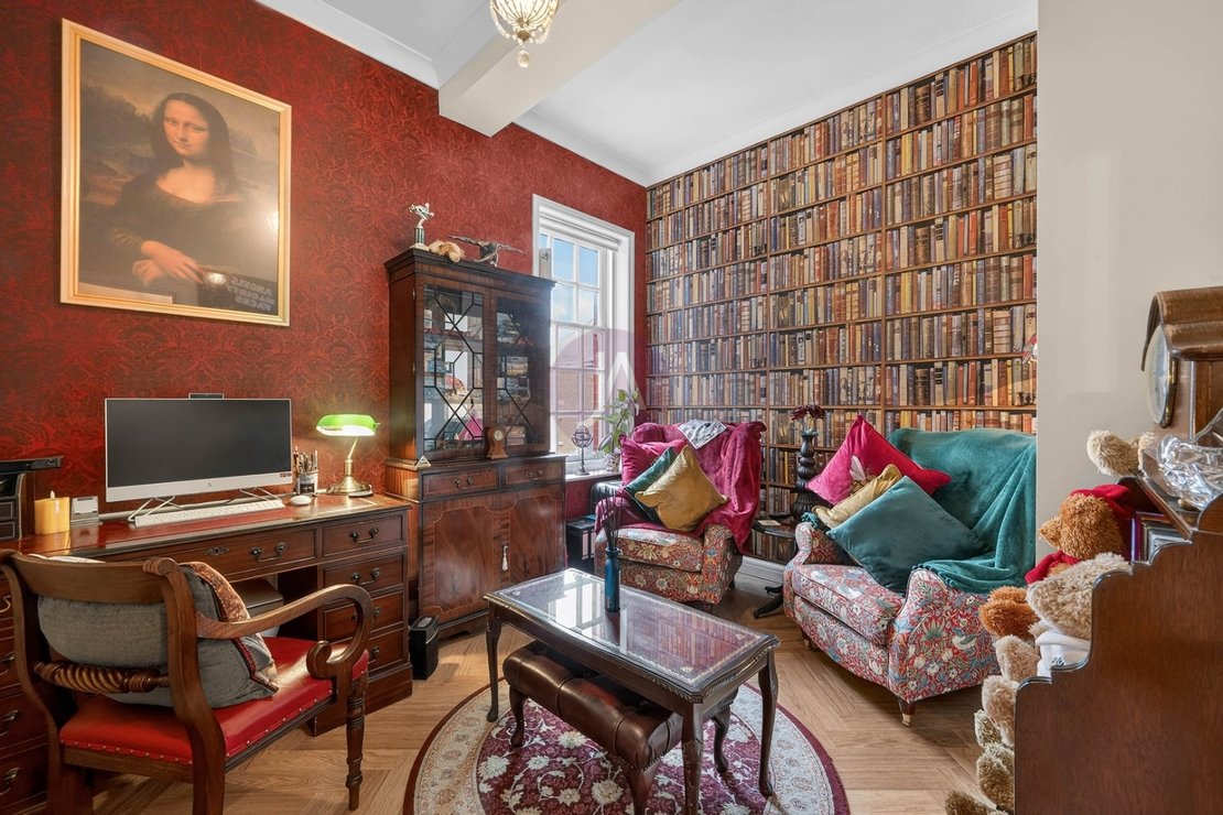 3 bedroom Properties for sale in Goldring Way-view15