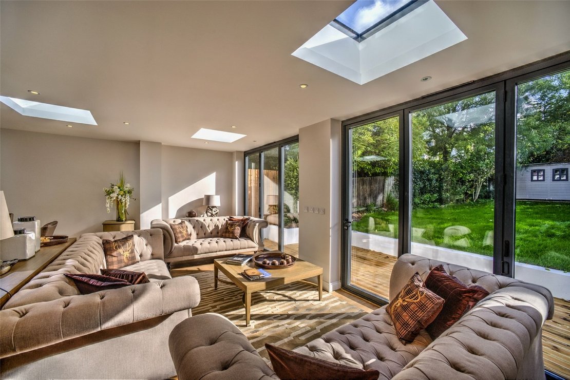 Properties for sale in Gresham Gardens-view2