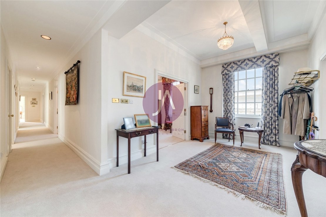 4 bedroom Flat for sale in Hereford House-view17