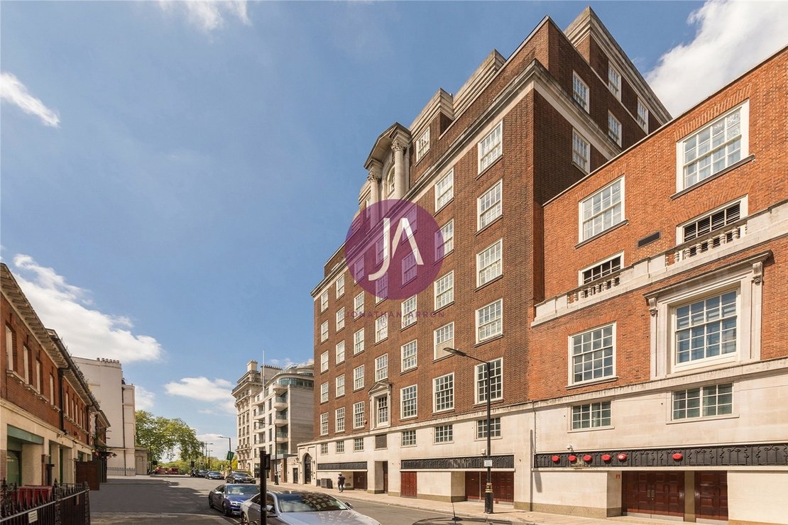 4 bedroom Flat for sale in Hereford House-view20