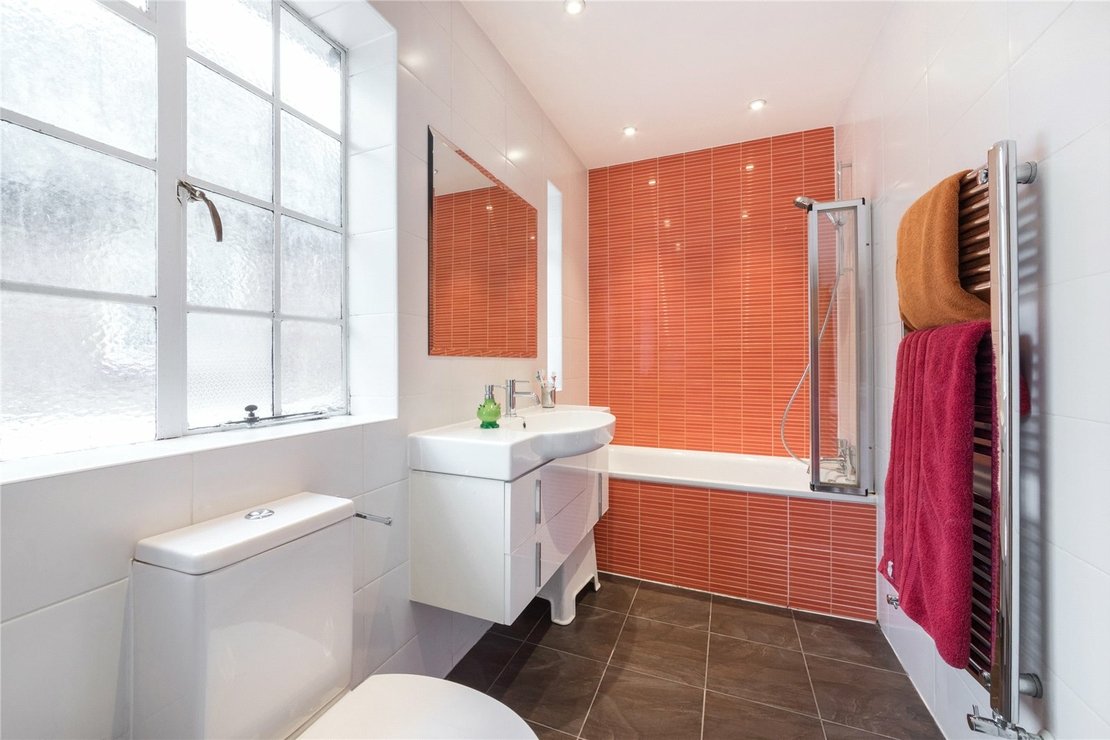 4 bedroom House for sale in Holyoake Walk-view11