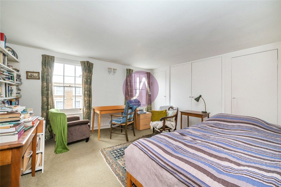 3 bedroom House for sale in Lonsdale Road-view5