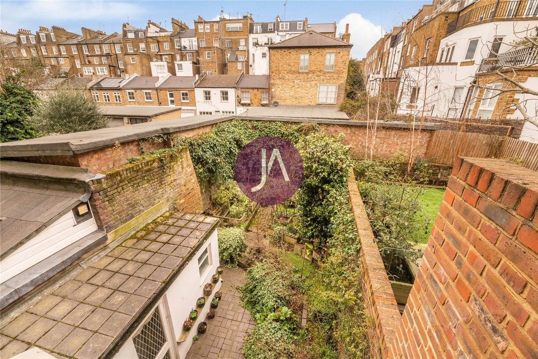 3 bedroom House for sale in Lonsdale Road-view6
