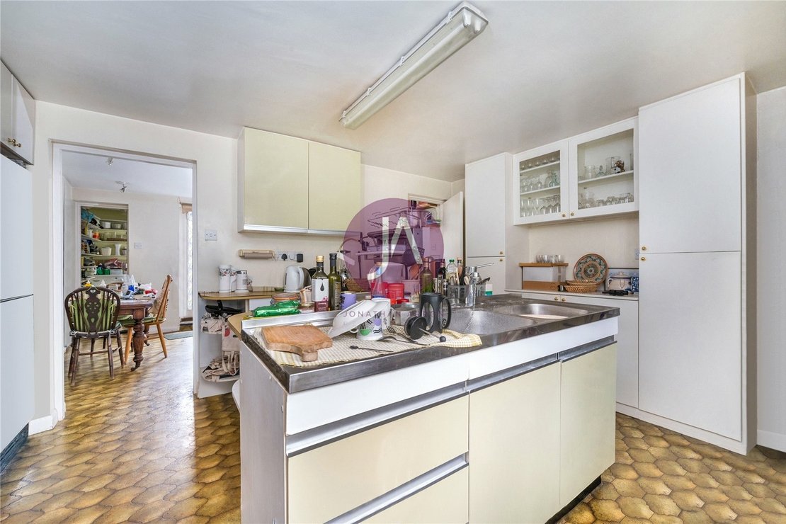 3 bedroom House for sale in Lonsdale Road-view11