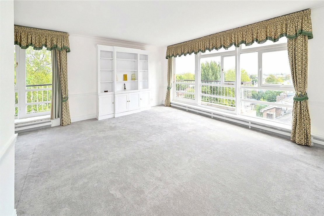 3 bedroom Flat for sale in Sheringham-view2