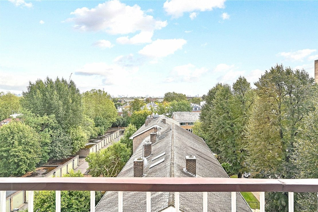 3 bedroom Flat for sale in Sheringham-view6