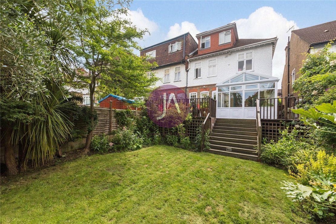 5 bedroom House for sale in St John's Road-view15