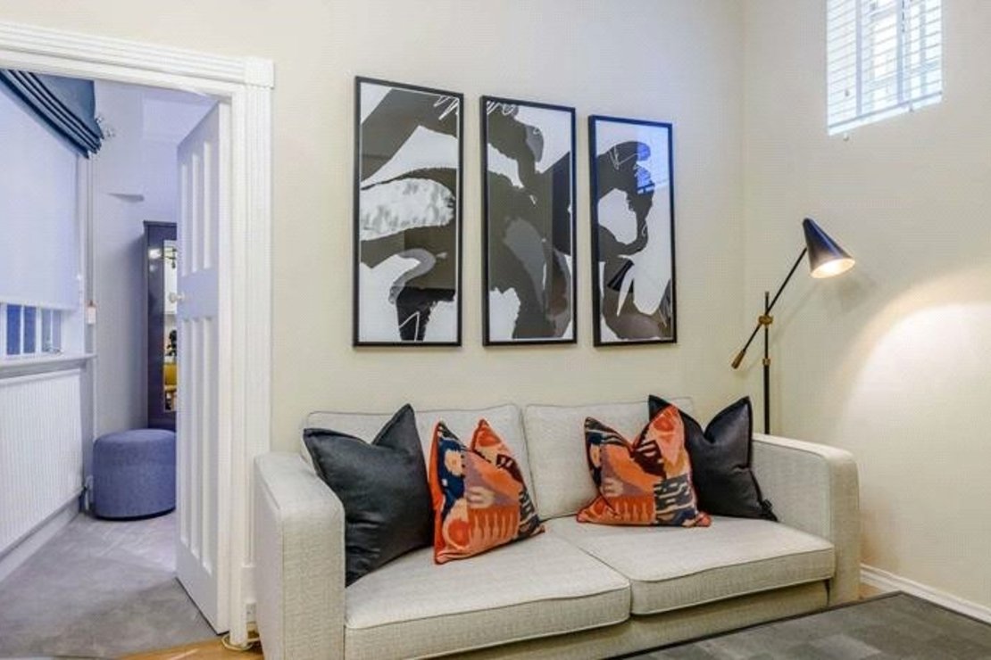 1 bedroom Flat to rent in Strathmore Court-view7