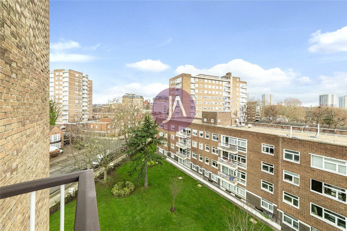 3 bedroom Flat to rent in Walsingham-view15