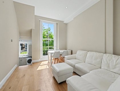 2 bedroom Flat for sale in Belgrave Gardens-List2076