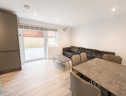 Brondesbury Road, Kilburn, London, NW6