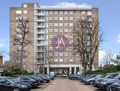 Walsingham, London, St. Johns Wood, NW8